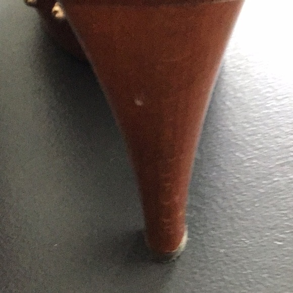 🌼Host Pick🌼Authentic Gucci Slingback Shoes NWT - Picture 7 of 9